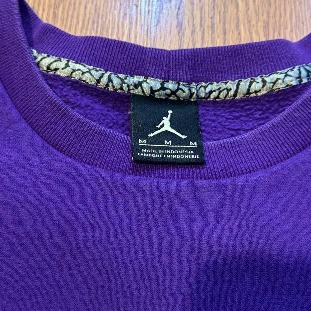 Flight Club Crewneck